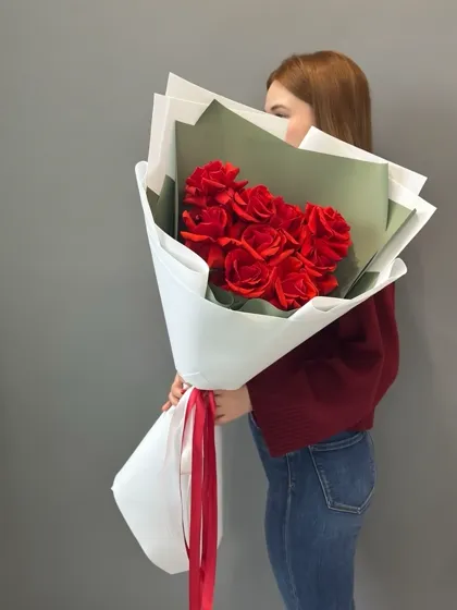Букет-гигант алых французских роз